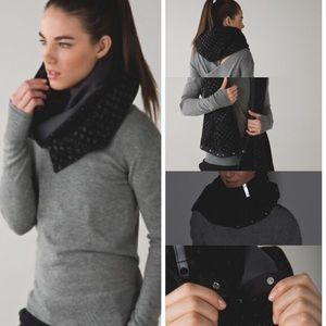 Lululemon Vinyasa Scarf *Fleece*